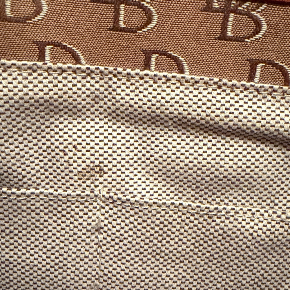 Dooney & Bourke tote/satchel - Picture 5 of 5